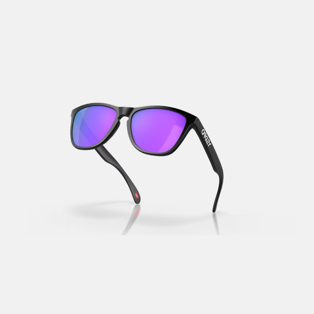 Oakley	OO9013